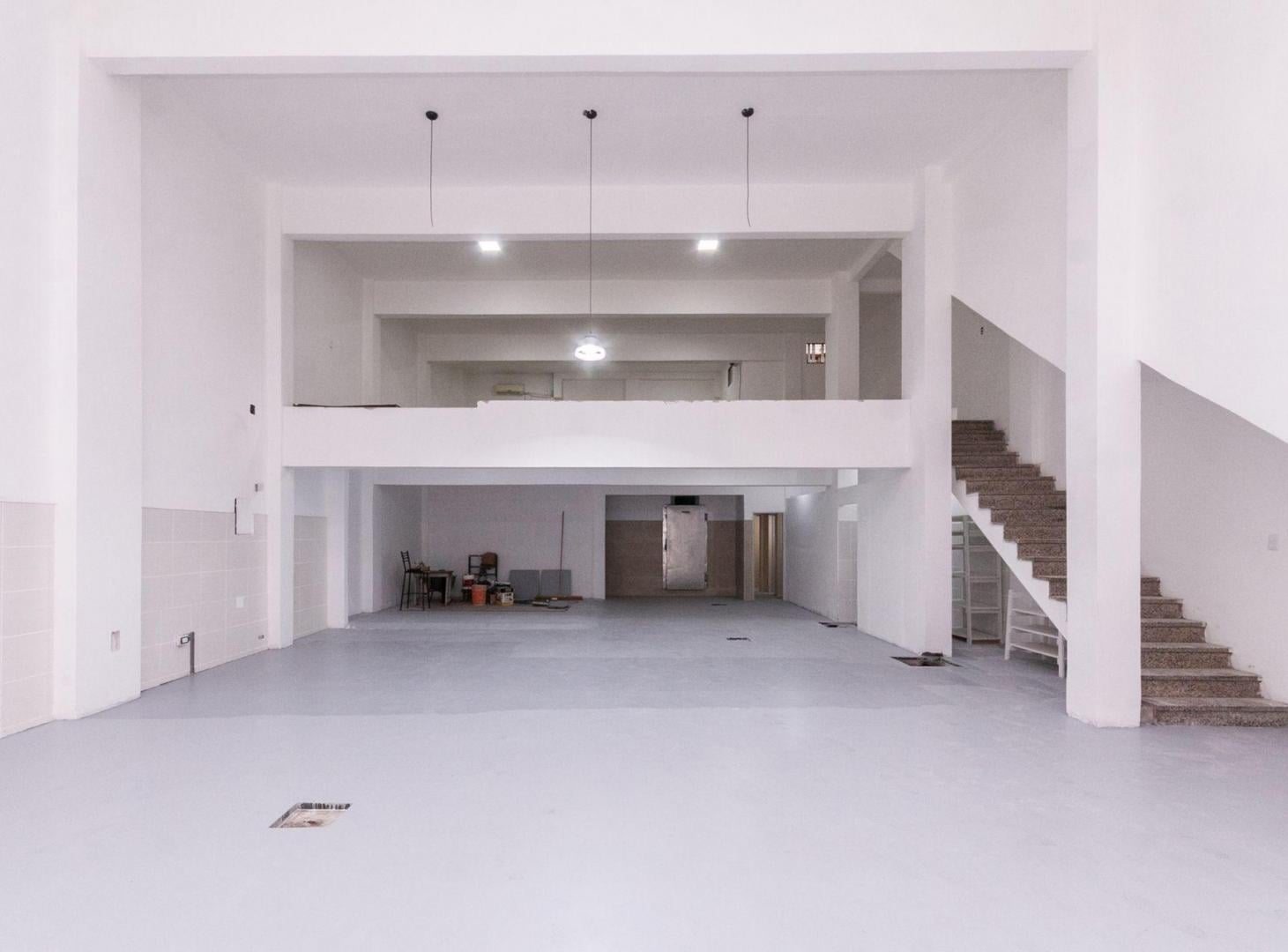Foto de Venta casa + local en Monte Grande, imagen 1