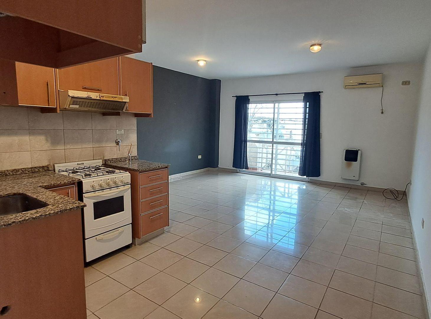 Foto de Alquiler de Monoambiente en Lanus Oeste, imagen 3