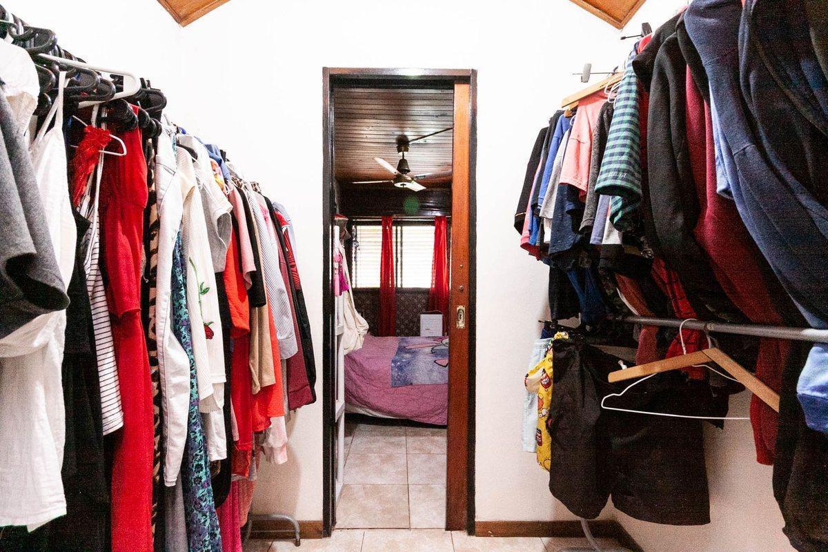 Foto de Venta Casa 6 ambientes Lanus, imagen 4