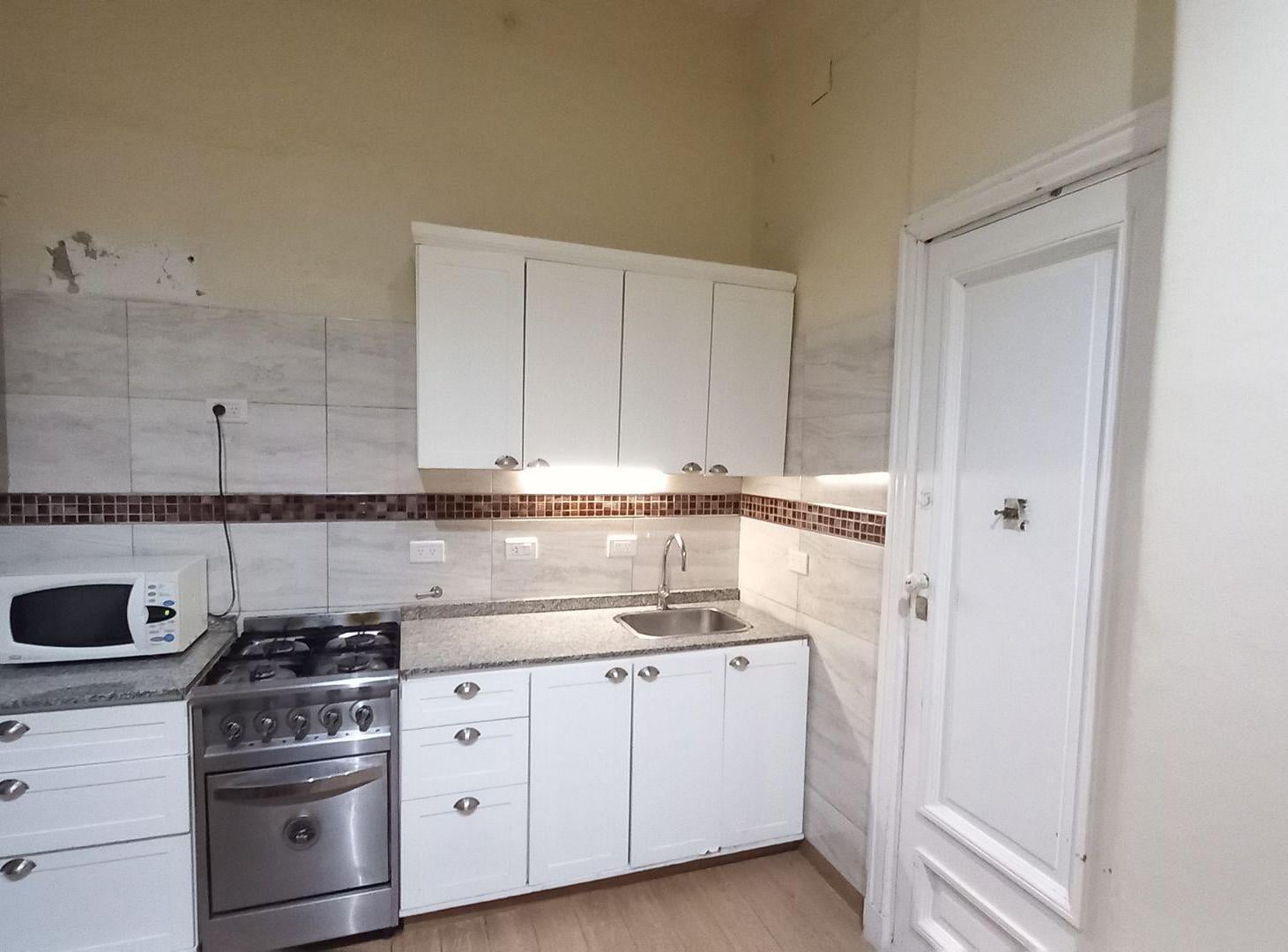 Foto de Venta dpto 3 amb Bartolome Mitre 2200 Sup tot 73mt, imagen 4