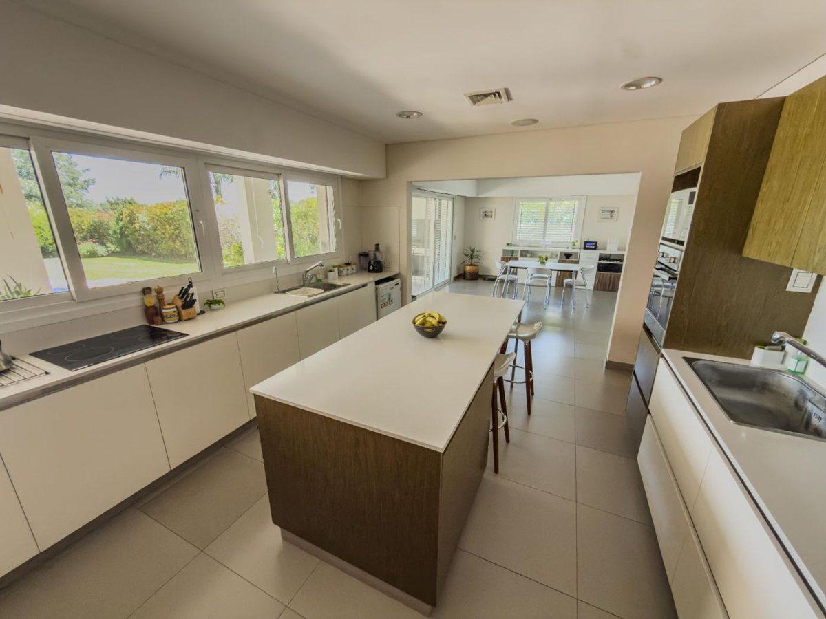 Foto de Venta Casa 6 ambientes con paneles solares, imagen 5