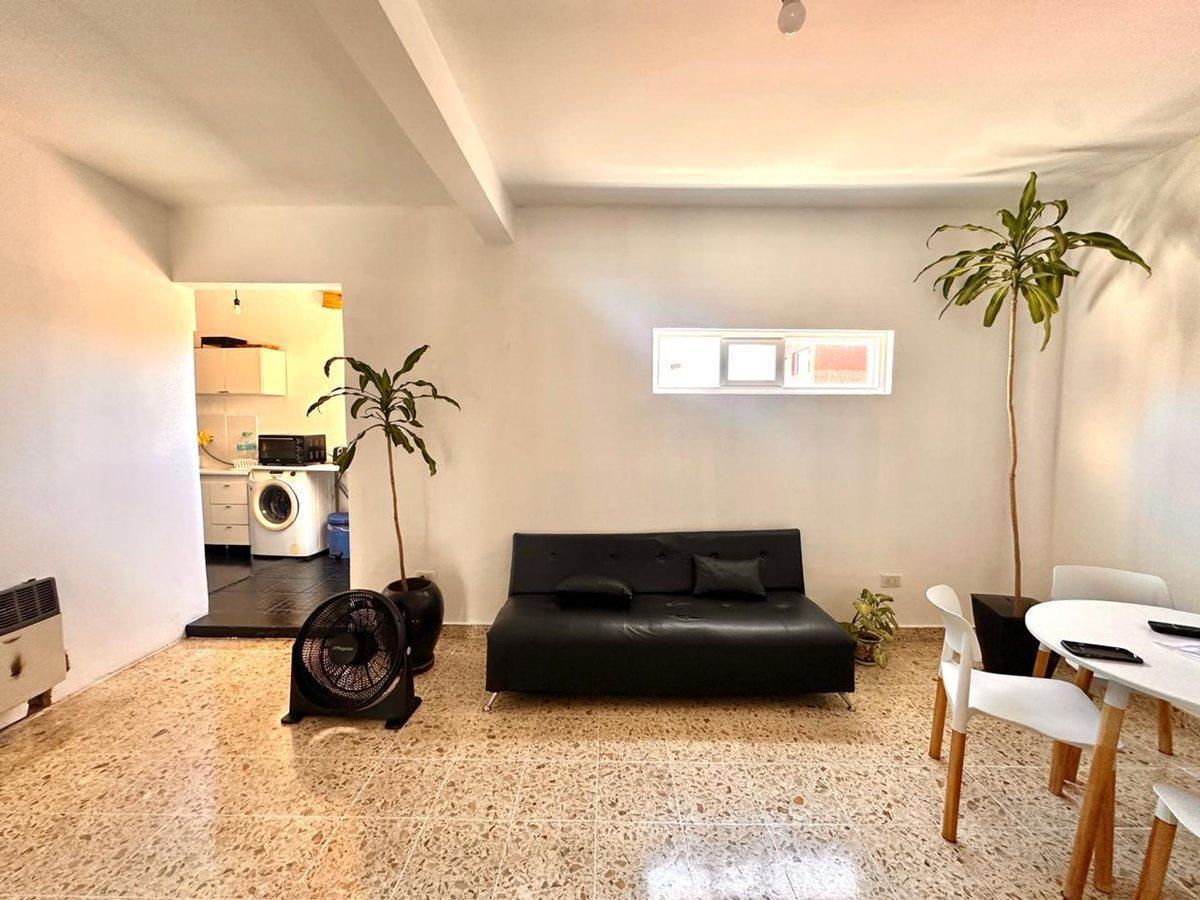 Foto de VENTA PH 3 AMBIENTES FLORES CON TERRAZA-Apto cred, imagen 3