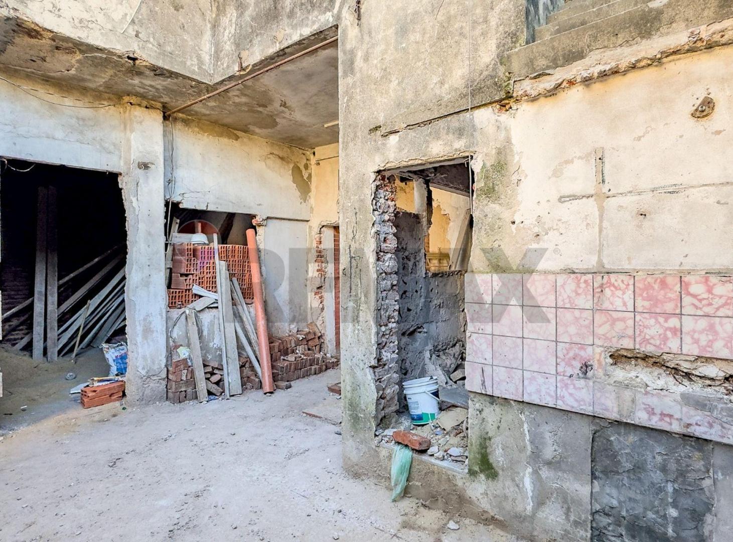 Foto de VENTA PH A REFACCIONAR 4 amb PATIO Y TERRAZA BOEDO, imagen 1