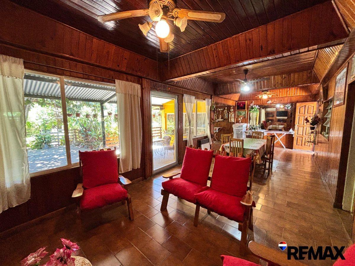 Foto de VENTA CASA FAMILIAR 4 AMBIENTES CON ESPACIO VERDE, imagen 5