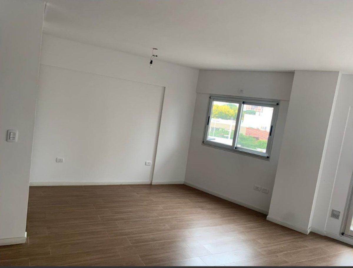 Foto de Oport. en Colegiales – Monoambiente con balcón, imagen 3