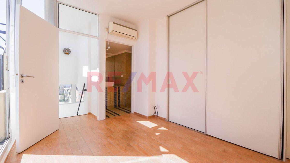 Foto de VENTA DEPTO . 3 AMBIENTES . ABASTO . + BALCONES, imagen 4