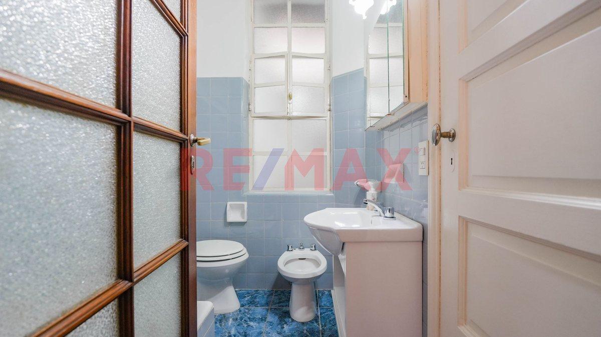 Foto de VENTA DEPTO 4 AMBIENTES . MONSERRAT. EDIF DEL ARCO, imagen 3