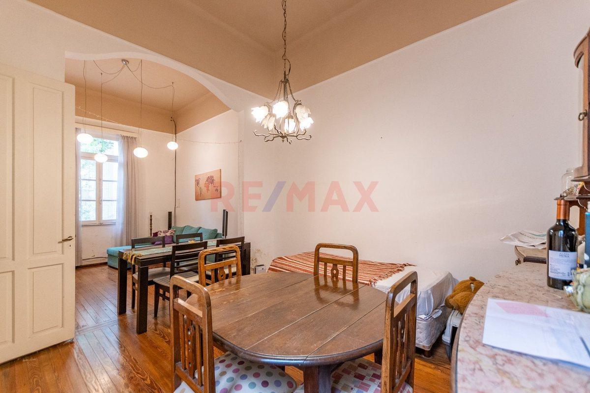 Foto de VENTA - Casa 4 ambientes c/ patio - Liniers, imagen 1