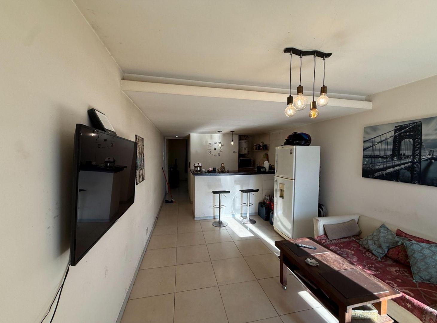 Foto de VENTA DPTO 2 AMBIENTES CON COCHERA, imagen 1