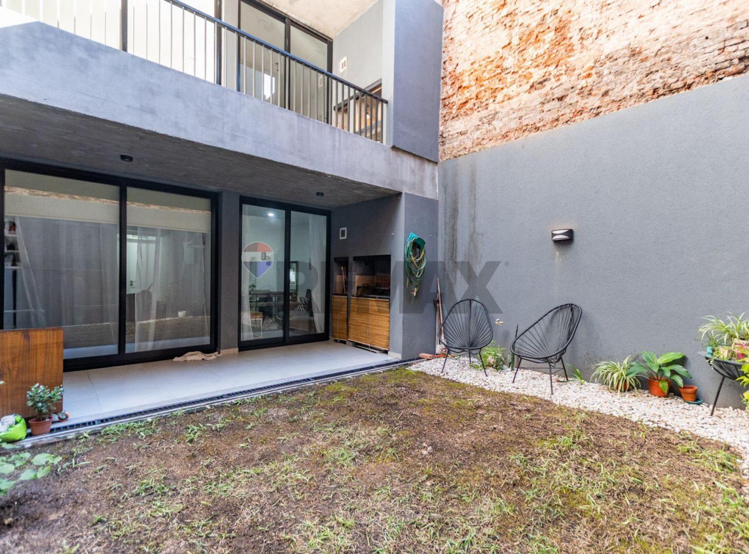 Foto de VENTA DEPTO. 2 AMBIENTES CON JARDÍN Y PARRILLA !!, imagen 1