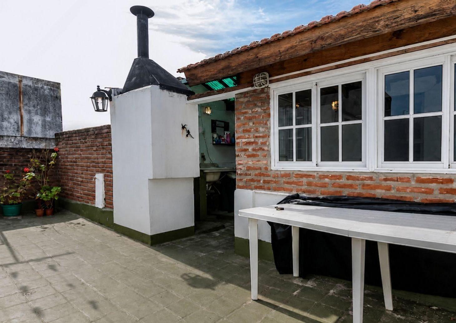 Foto de PH 2 Amb c/ Terraza Propia en Villa del Parque, imagen 3