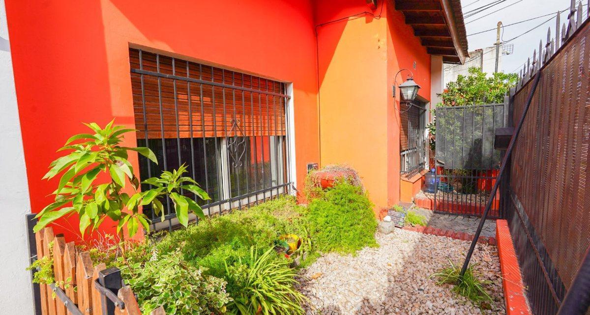 Foto de CASA A/Cre 4 Amb c/ Pat Quin Parri Coch en PALOMAR, imagen 2