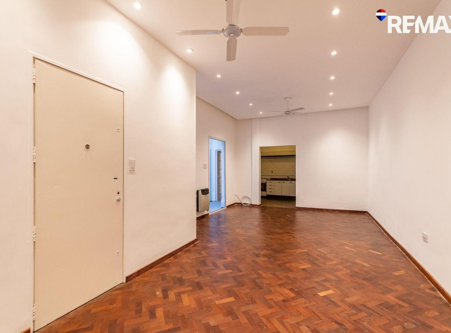 Foto de VENTA PH C/COCHERA, PATIO Y LOCAL, PB, CABALLITO, imagen 4