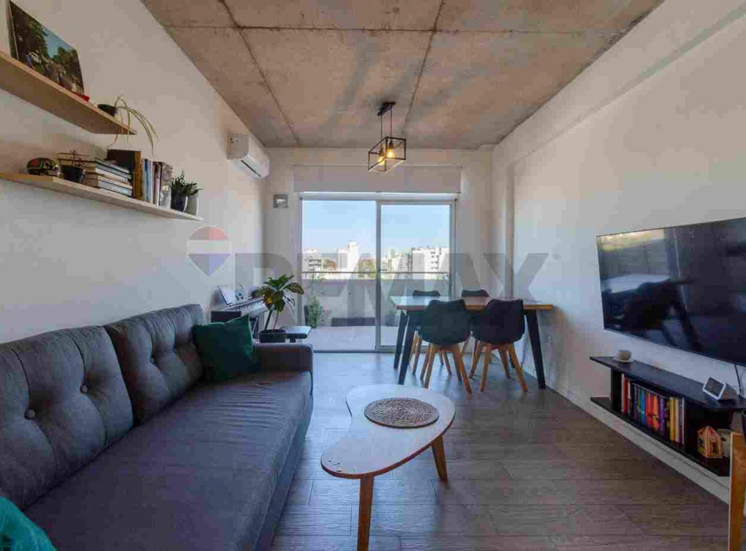 Foto de DEPTO 2 AMB AL FRENTE CON BALCON Y TERRAZA PROPIA, imagen 3