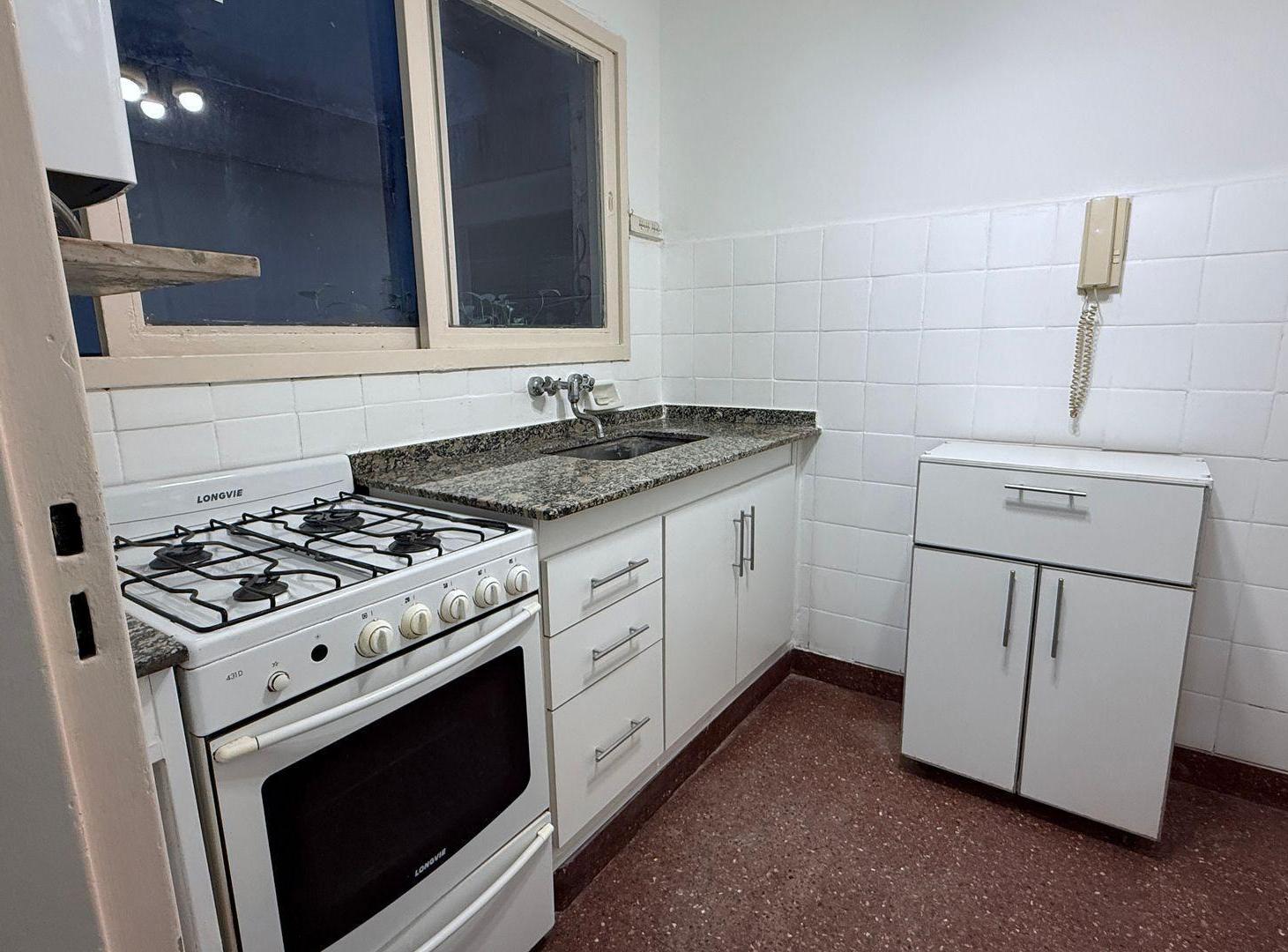 Foto de 2 amb interno y silencioso en Palermo. Impecable, imagen 2