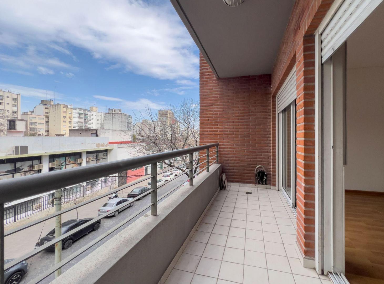 Foto de VENTA 2 AMBIENTES EN CABALLITO C/ BALCON, imagen 1