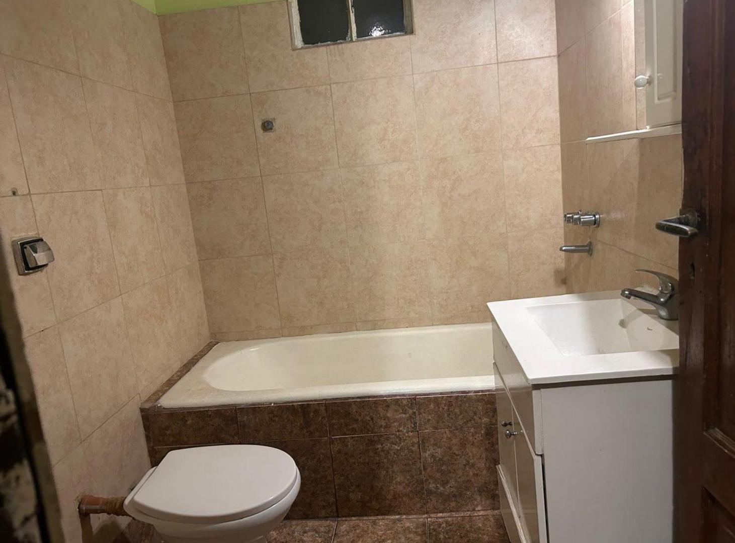Foto de OPORTUNIDAD!!VENTA DEPARTAMENTO 3 AMB, imagen 1
