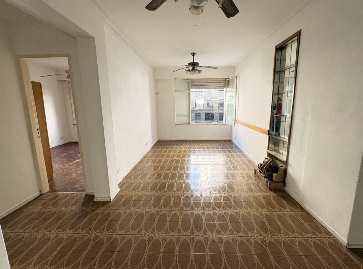 Foto de VENTA DEPTO 3 AMB BARRACAS, imagen 1