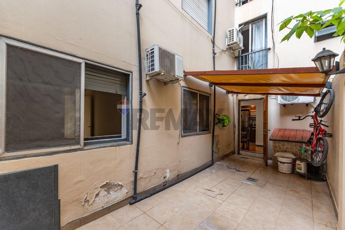 Foto de VENTA 3 AMBIENTES CON COCHERA Y BAULERA BALVANERA, imagen 4