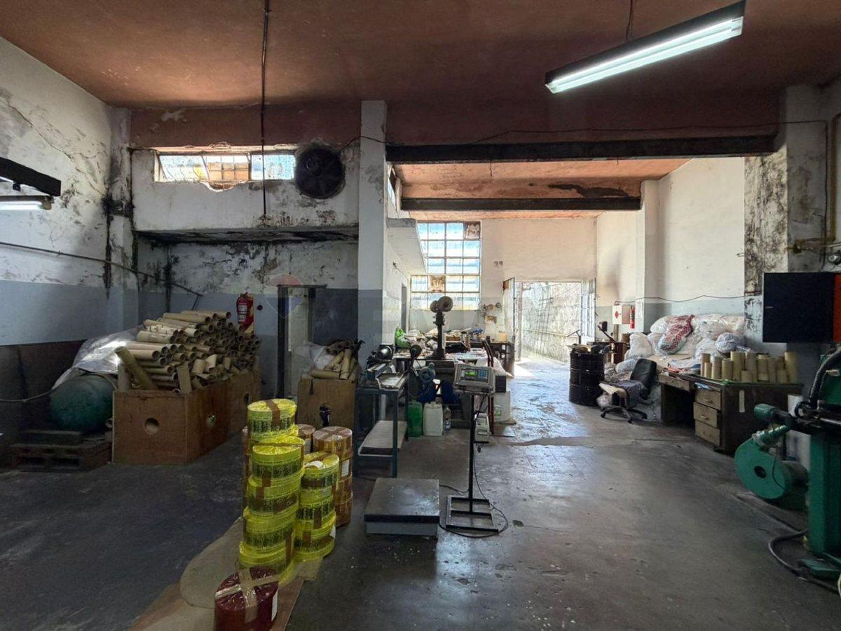 Foto de Alquiler amplio galpón San Martin + opc. vivienda, imagen 2