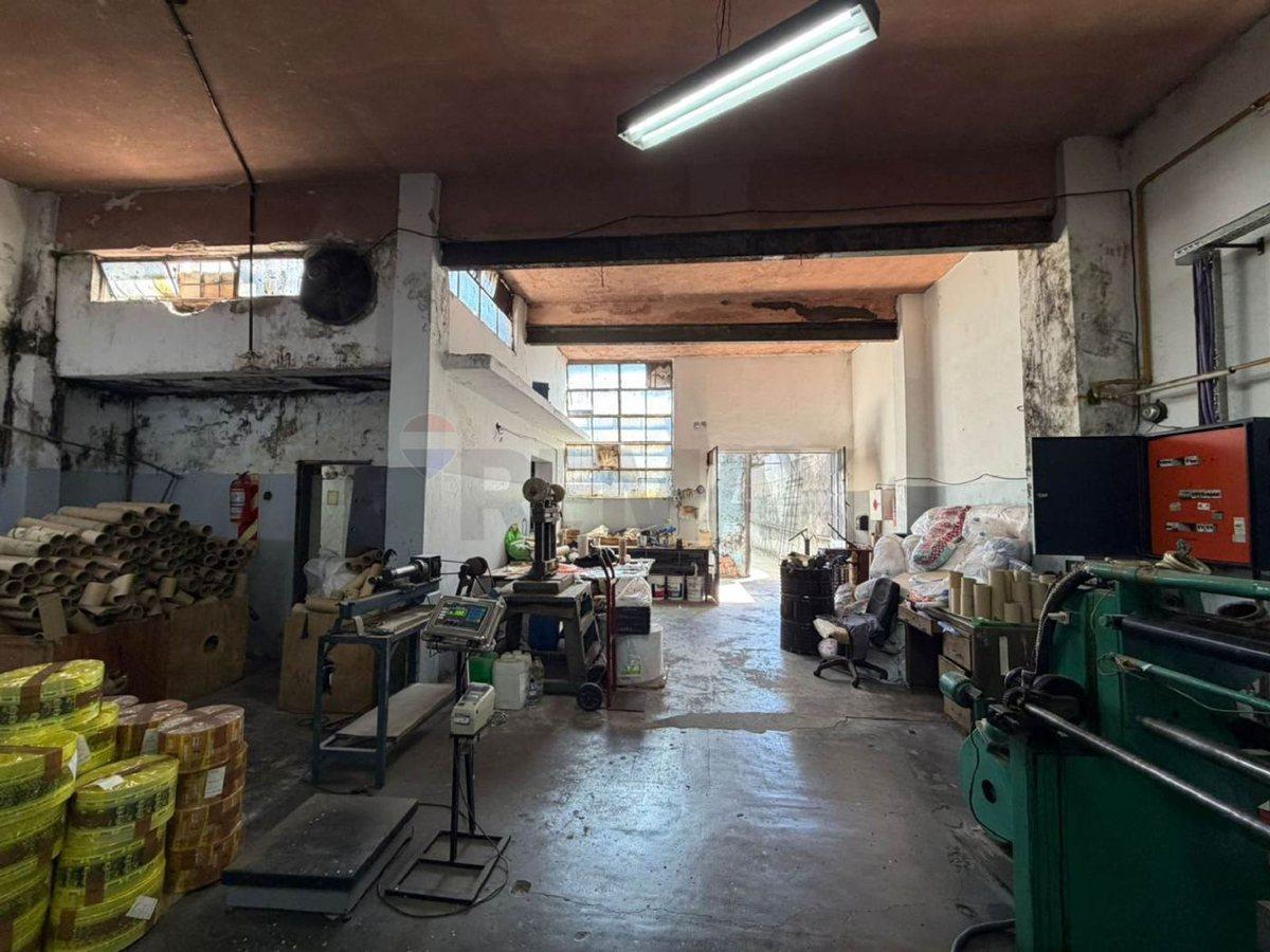 Foto de Alquiler amplio galpón San Martin + opc. vivienda, imagen 4