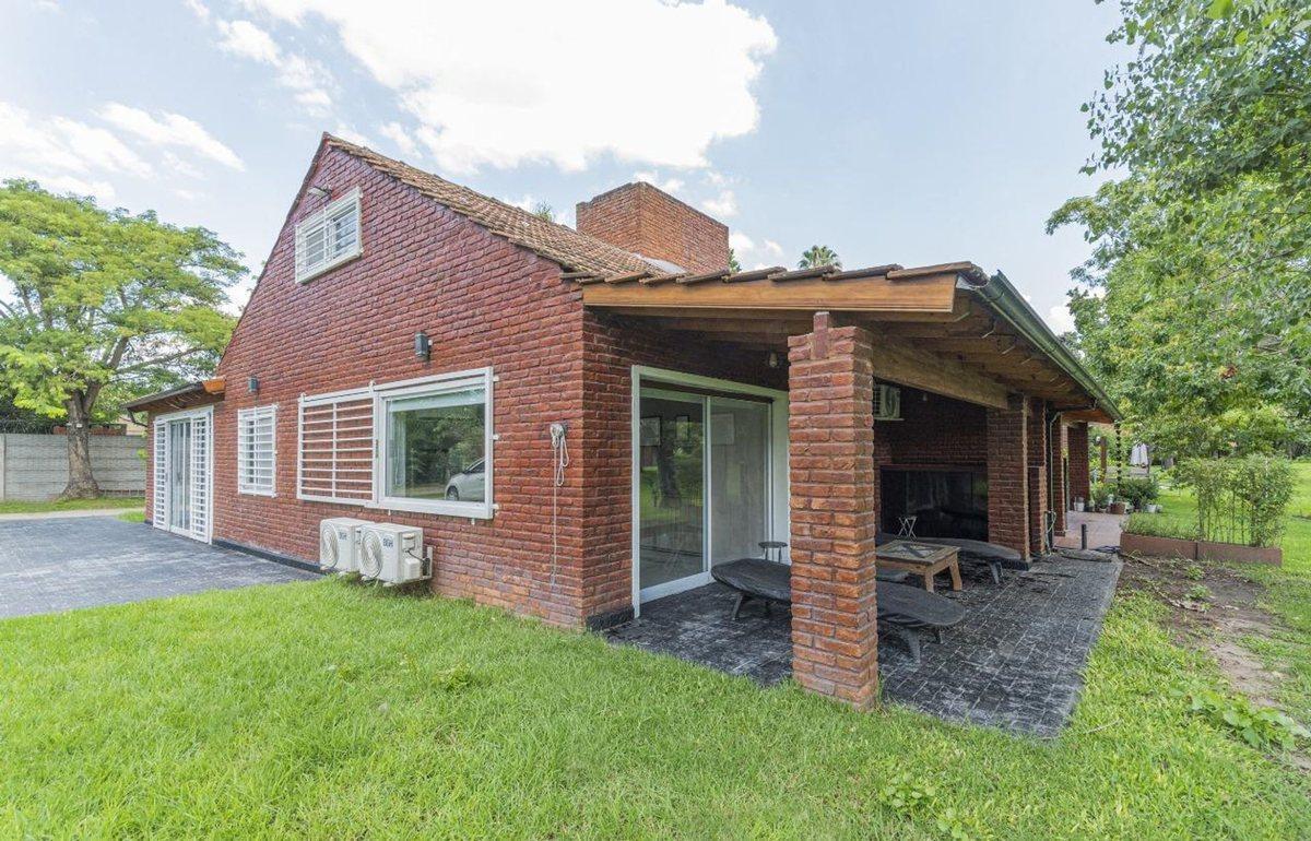 Foto de Venta Exclusiva casa en Country Kadyma, imagen 4
