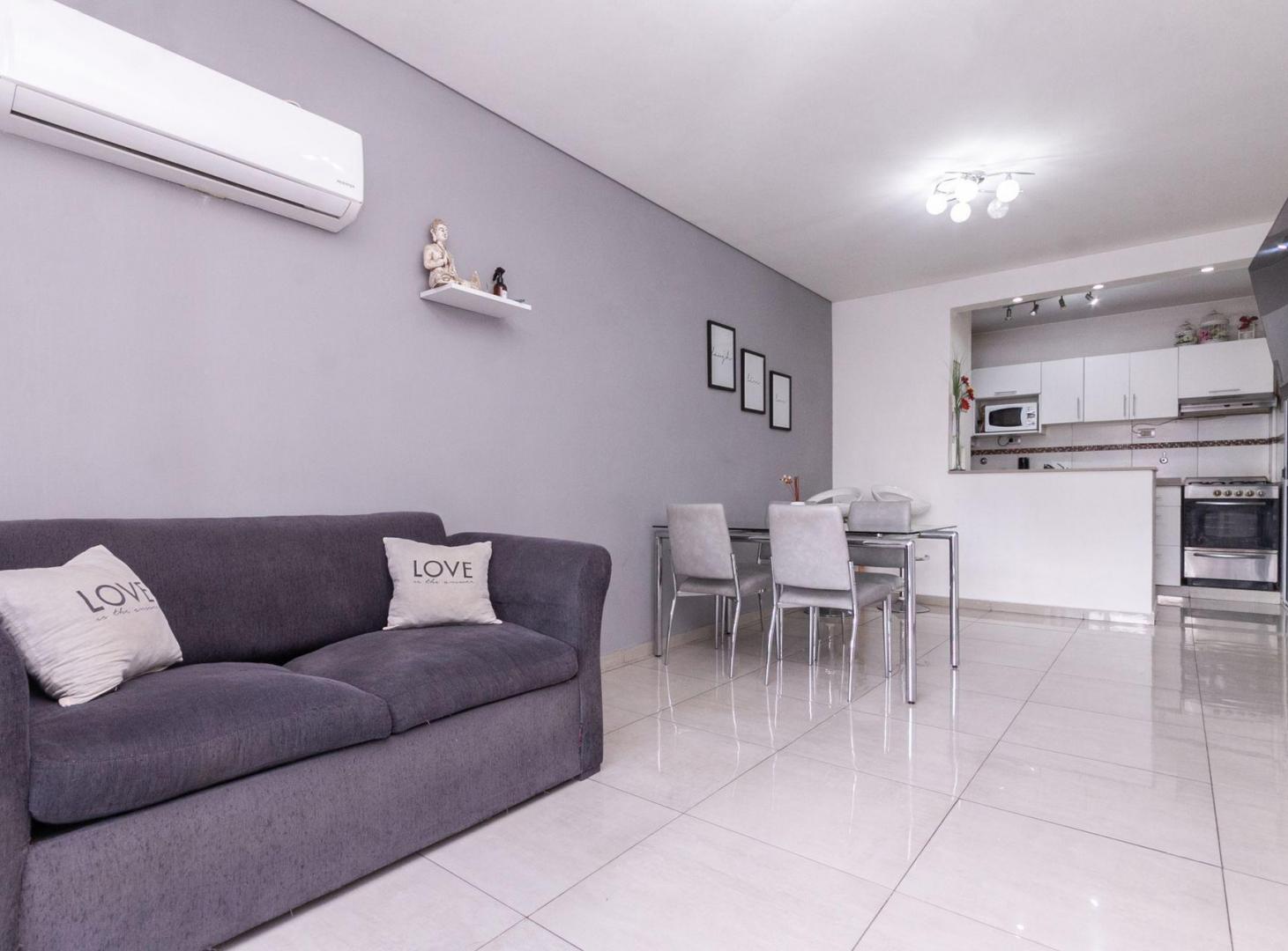 Foto de VENTA - DPTO 3 AMB AL FRENTE BALCON - LANUS OESTE, imagen 2