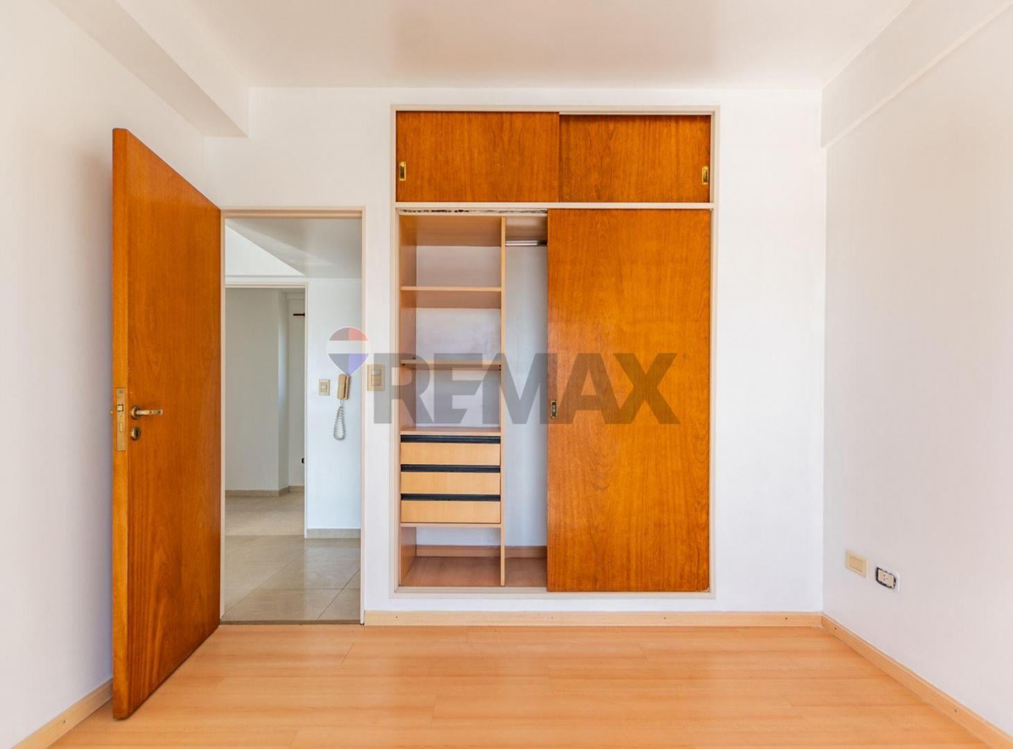 Foto de VENTA 2 AMB VISTA PANORAMICA EN MONTE CASTRO, imagen 3