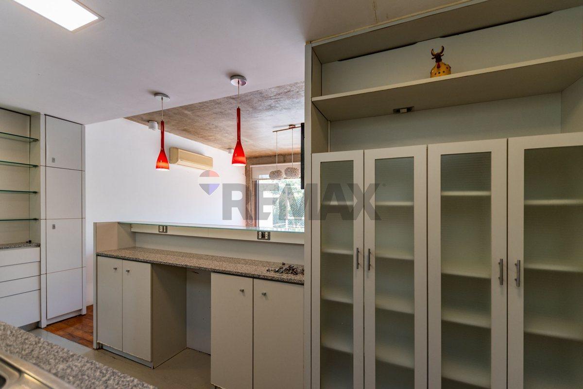 Foto de DEPTO TRIPLEX 4 AMB EN ALQUILER NUÑEZ C/ COCHERA, imagen 1