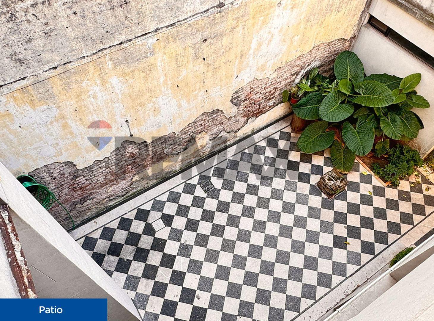 Foto de Casa Venta 4 Dorm, c/coch, jardín, terraza Flores, imagen 4