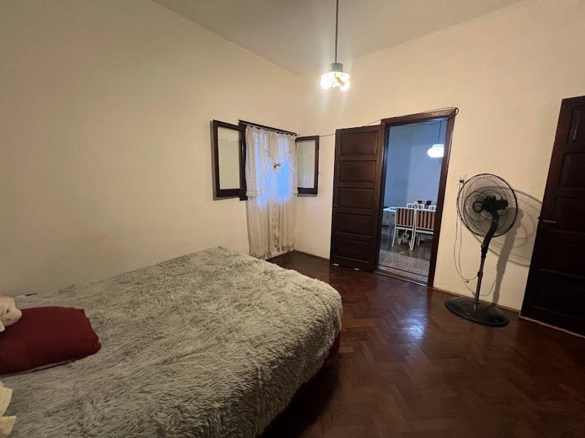 Foto de En venta casa de 3 ambientes en Lanús, imagen 1