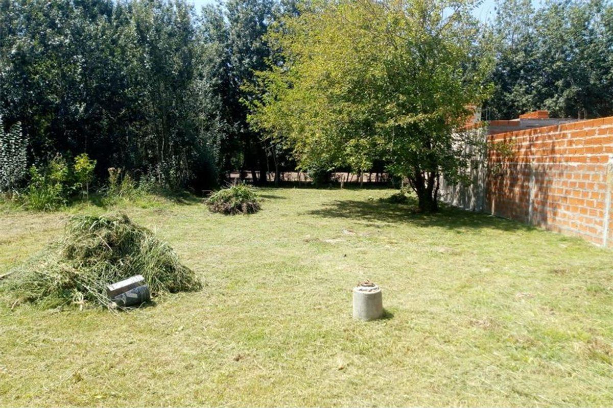 Foto de VENTA LOTE CON CONSTRUCION, imagen 3