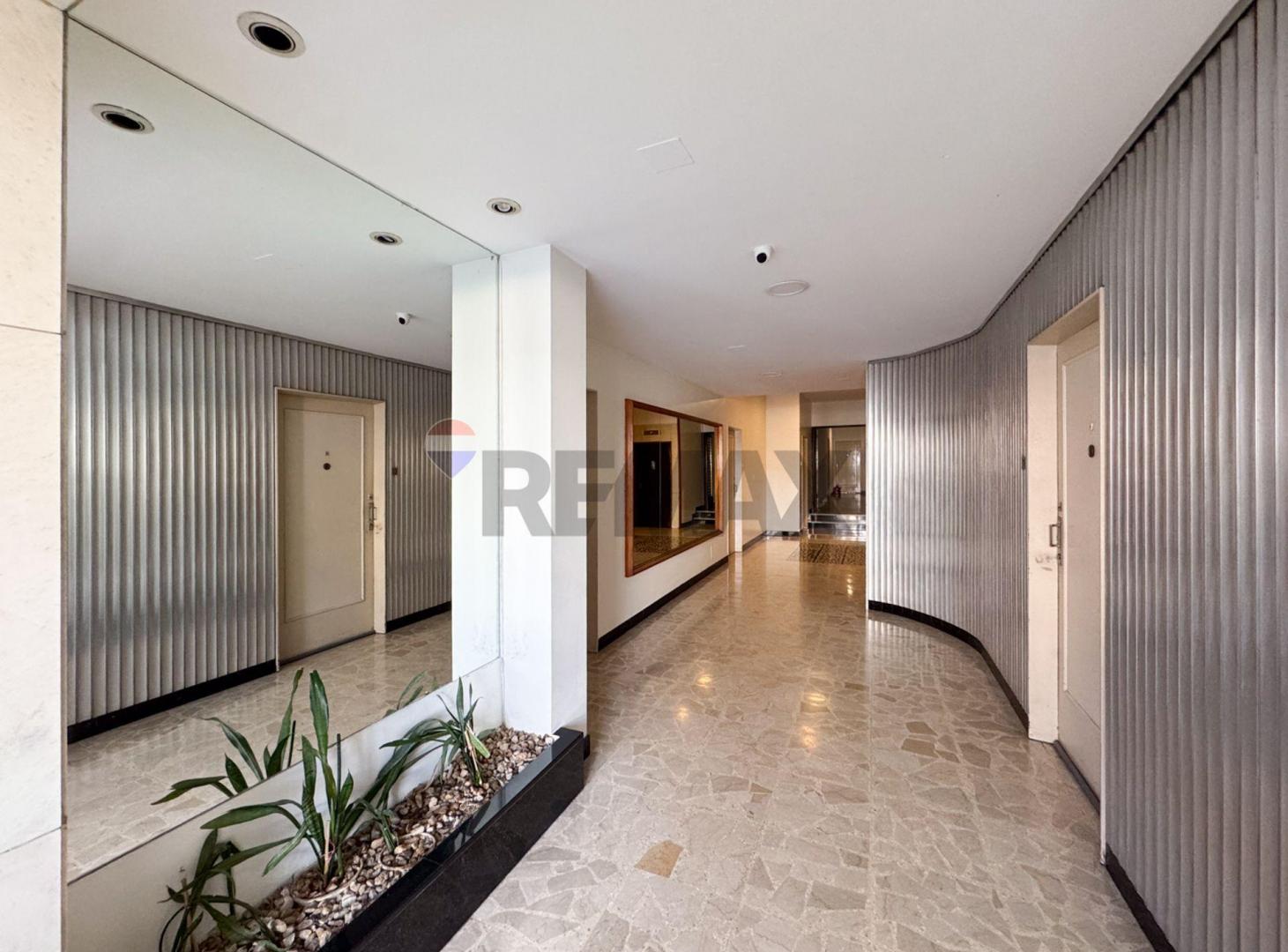 Foto de VENTA DEPTO 2 AMB LUMINOSO EN COLEGIALES, imagen 2