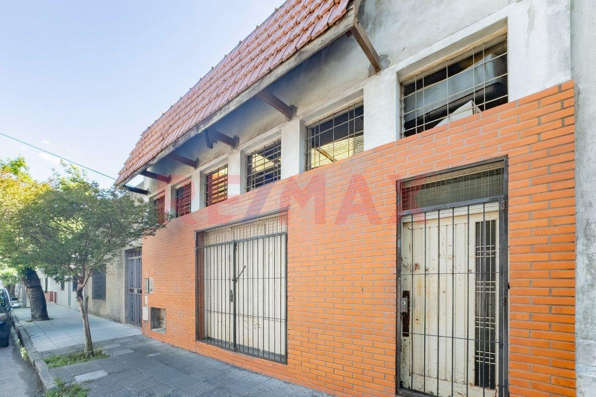 Foto de DEPOSITO EN VENTA EN EL BARRIO DE BOEDO, imagen 1