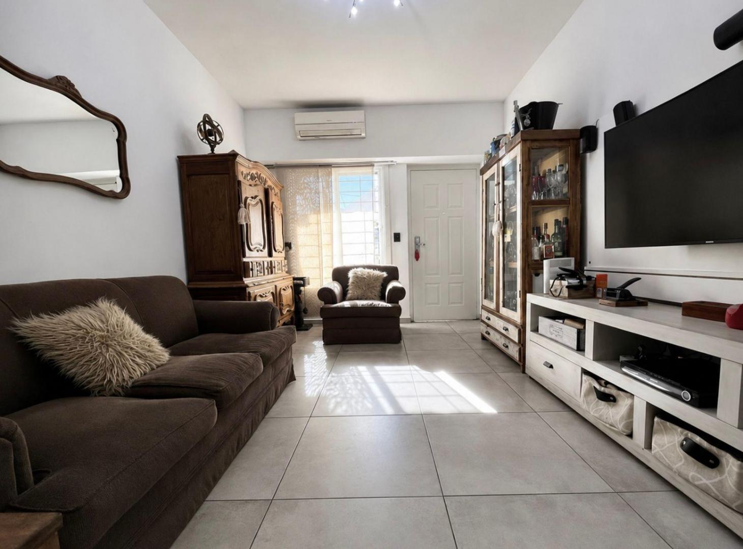 Foto de Triplex 4 Amb. con Patio y Garage | Ramos Mejía, imagen 5