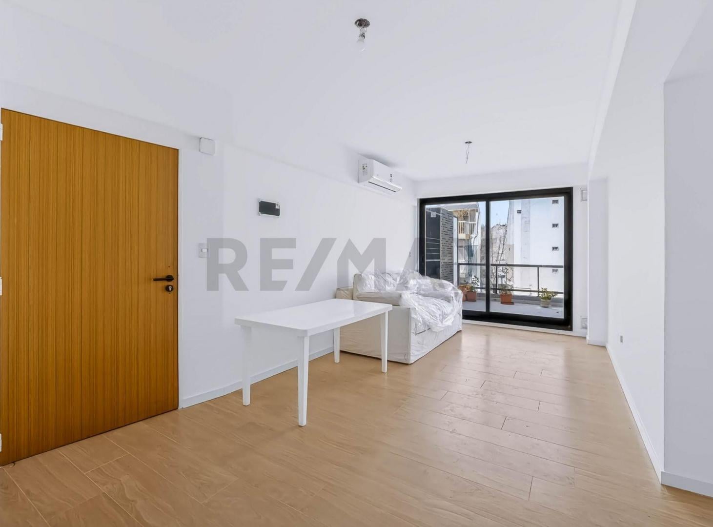 Foto de VENTA DEPTO 3 AMB CON BALCON TERRAZA Y BAULERA, imagen 2