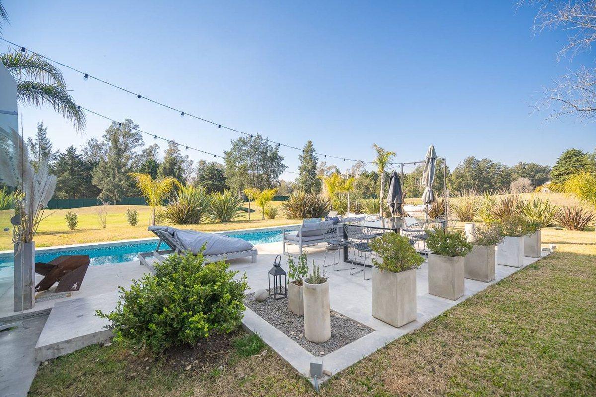 Foto de VENTA CASA EN SAINT THOMAS ESTE AL GOLF – CANNING, imagen 4