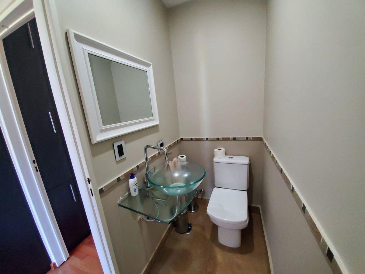 Foto de Venta Casa 5 amb. Bº Cerrado Santa Ana Fco.Alvarez, imagen 3