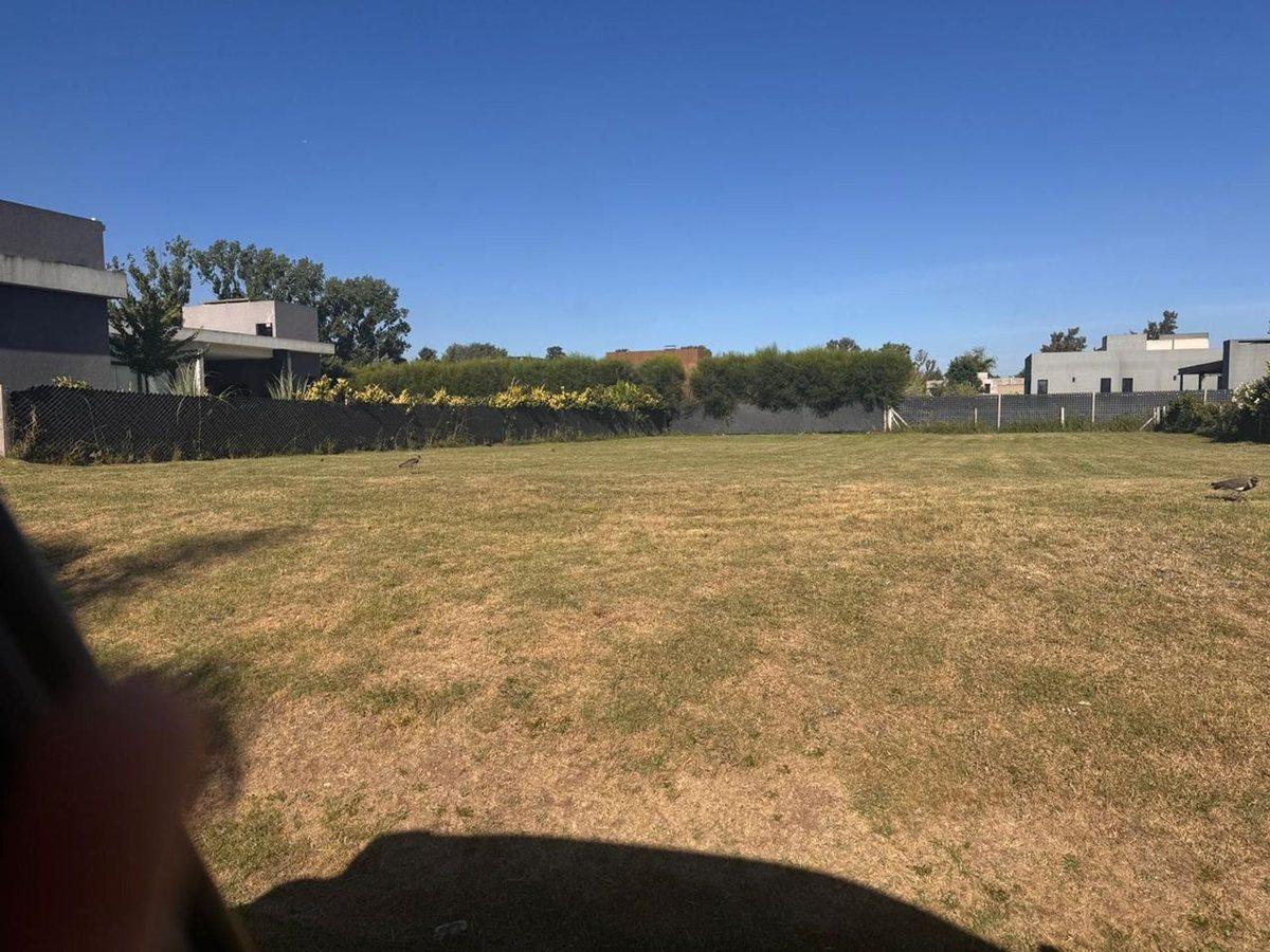Foto de Lote central Fincas Alvarez 720m2 OFRECE FINANCIA., imagen 1