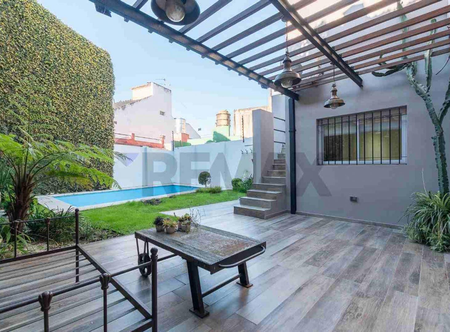 Foto de Casa Venta Refaccionada a Nueva c/ Piscina V. Real, imagen 1