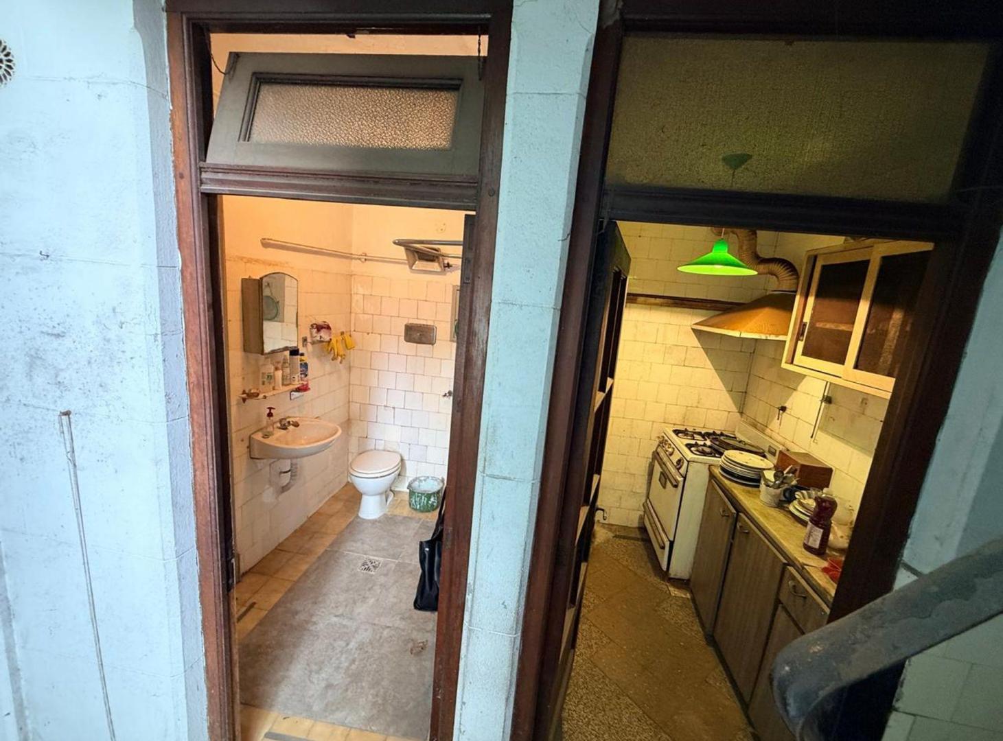 Foto de VENTA PH 3 AMB TERRAZA CABALLITO A REFACCIONAR, imagen 4