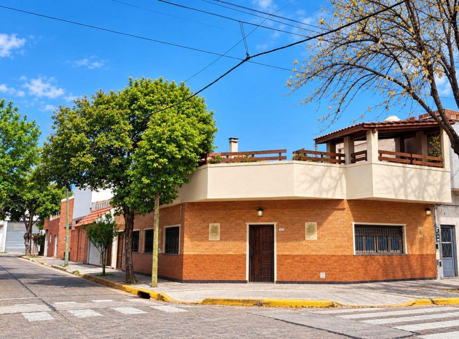 Foto de Casa 4 ambientes con quincho y terraza en Pompeya, imagen 2