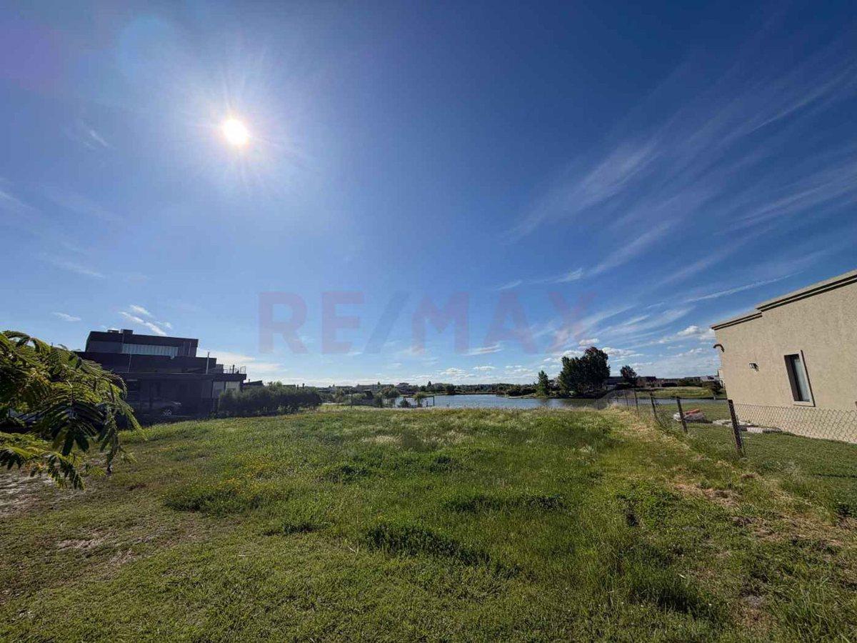 Foto de Venta lote a laguna Barrio San Sebastián área 6, imagen 4