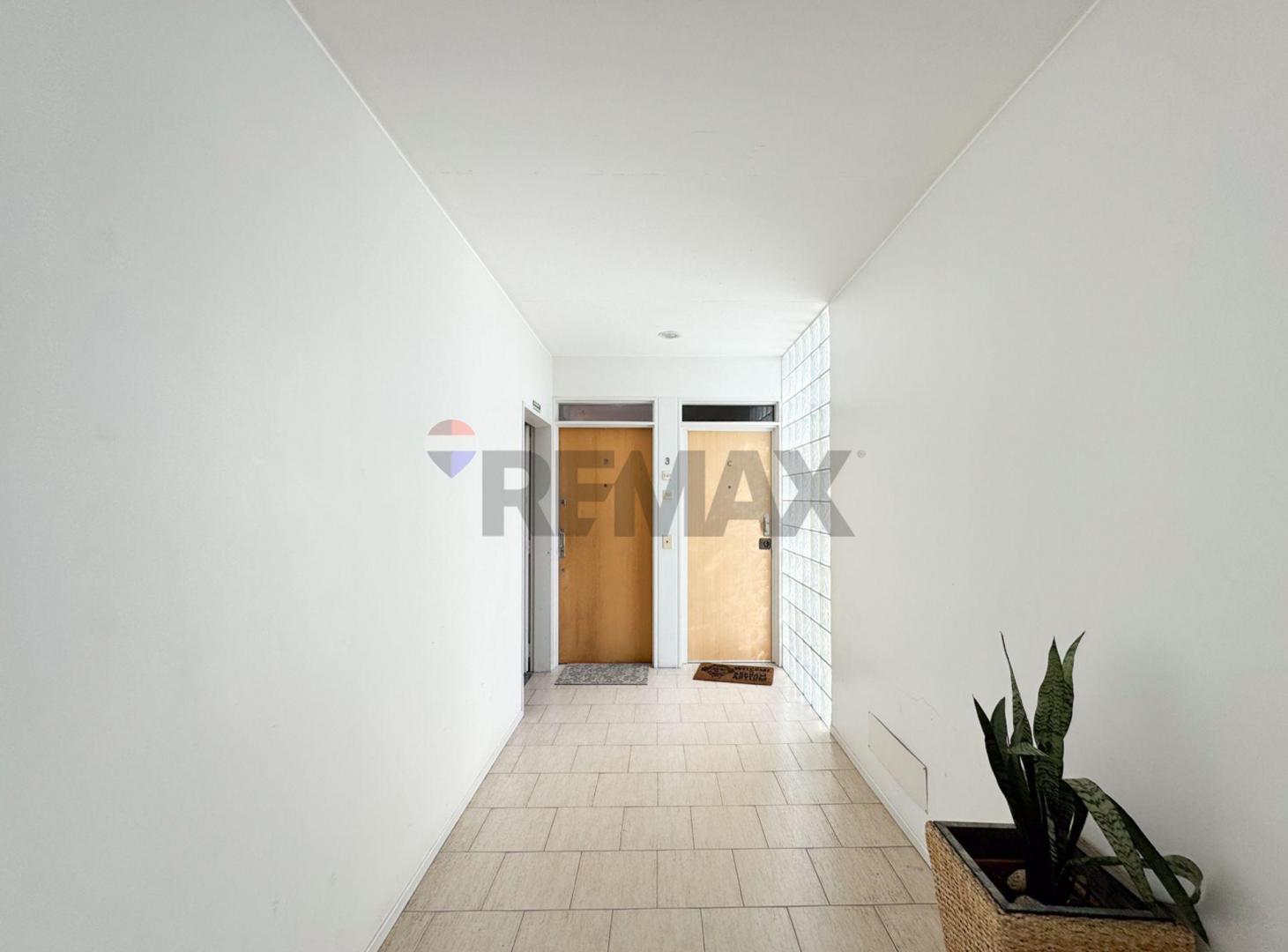 Foto de VENTA/DPTO.2AMB/COCHERA/TERRAZA, imagen 2