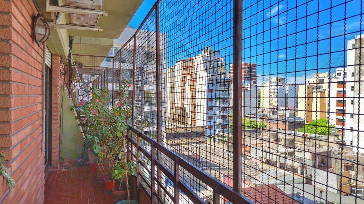 Foto de Depto 4 amb con balcón en venta en Almagro, imagen 1