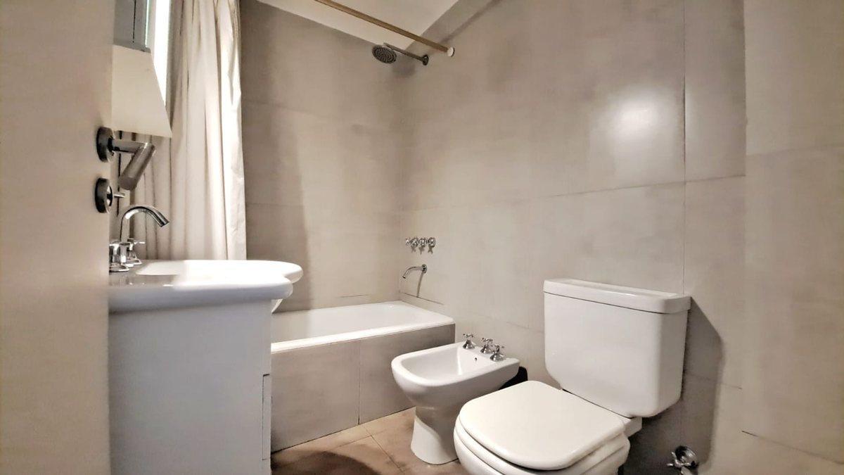 Foto de Depto 4 amb con balcón en venta en Almagro, imagen 4