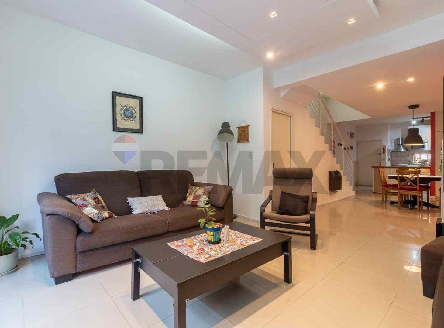 Foto de VENTA TRIPLEX 5 AMB C/COCHERA JARDIN VILLA MITRE, imagen 5