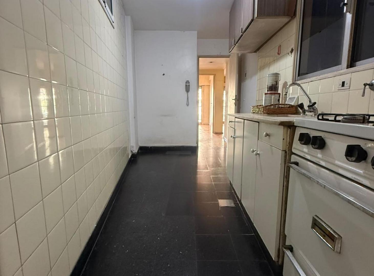 Foto de VENTA DEPARTAMENTO 2 AMB CON BALCON CABALLITO, imagen 4