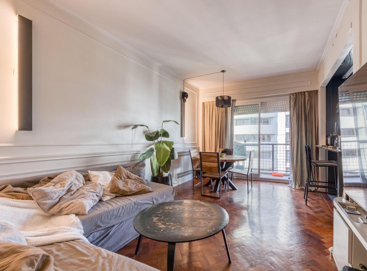 Foto de VENTA DEPTO 2 AMBIENTES RECICLADO EN RECOLETA, imagen 1