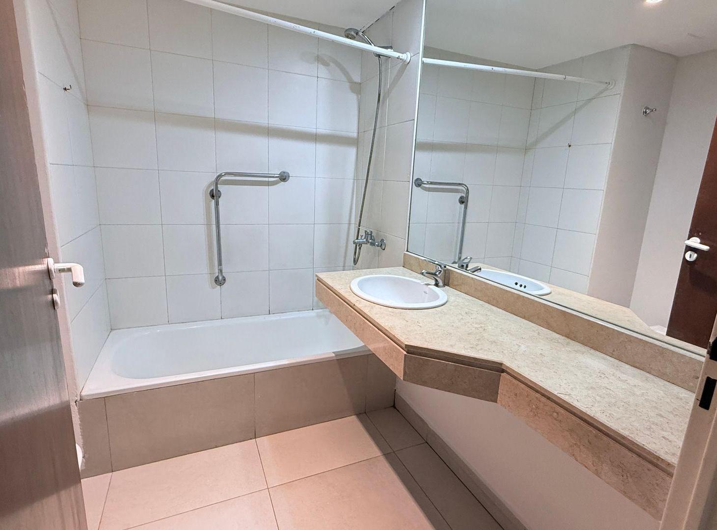 Foto de Alquiler Mono full amenities balcón con parrilla, imagen 4